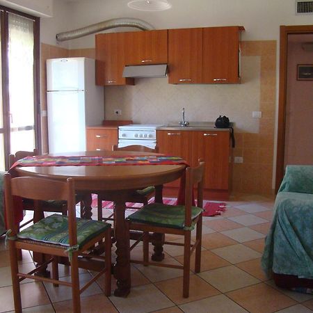 Appartamento Deledda Muravera Zimmer foto